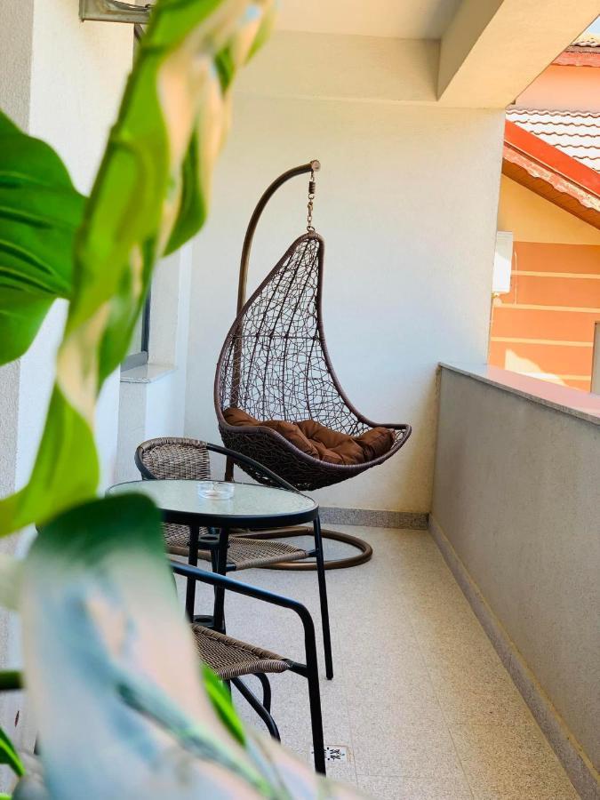 A&P Apartament Mamaia-Nord นาโวดาริ ภายนอก รูปภาพ