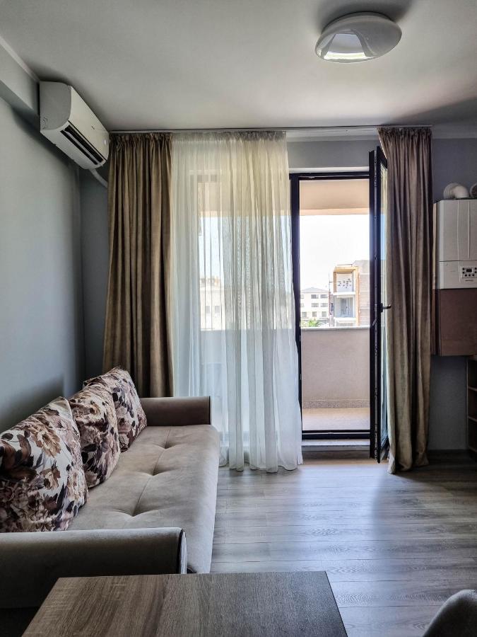 A&P Apartament Mamaia-Nord นาโวดาริ ภายนอก รูปภาพ
