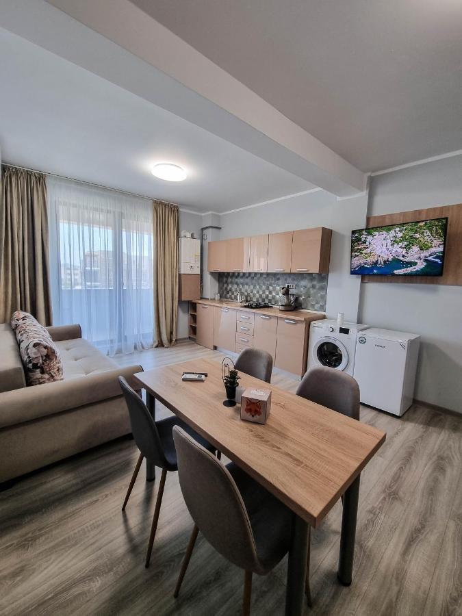 A&P Apartament Mamaia-Nord นาโวดาริ ภายนอก รูปภาพ
